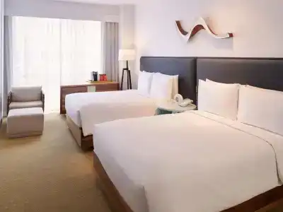 Hyatt Centric Waikiki Beach - 48