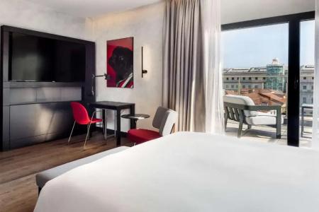 Paseo del Arte, a member of Radisson Individuals - 9