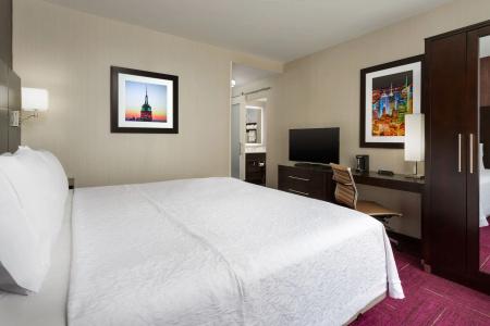 Hampton Inn Times Square Central - 78