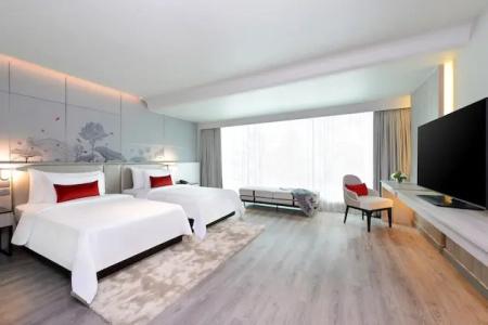 Centre Point Sukhumvit 10 - 72