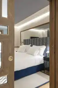 Palacio Solecio, a Small Luxury of the World - 88