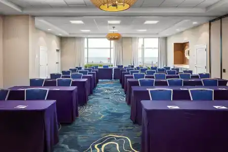 SpringHill Suites by Marriott Virginia Beach Oceanfront - 15