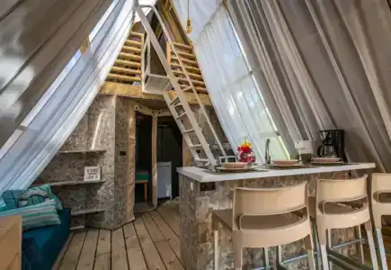 Arena One 99 Glamping - 33