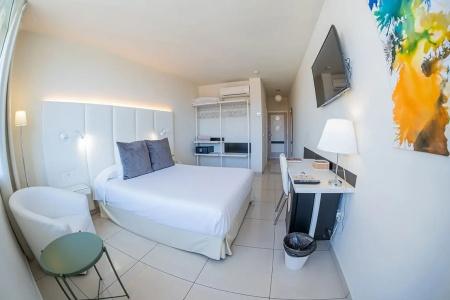 Ons Oceanfront - 51