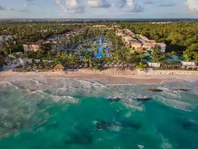 Ocean Blue & Sand Beach Resort - All Inclusive - 32