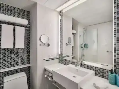 Novotel Century - 12