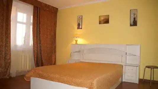 Love на ул Карла Маркса 136 - 50