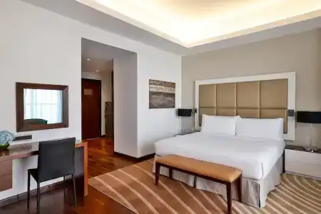 La Suite Dubai & Apartments - 36