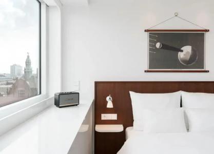 Ruby Luna Dusseldorf - 51