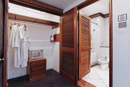 The Jesselton - 71