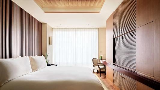 The Peninsula Tokyo - 42