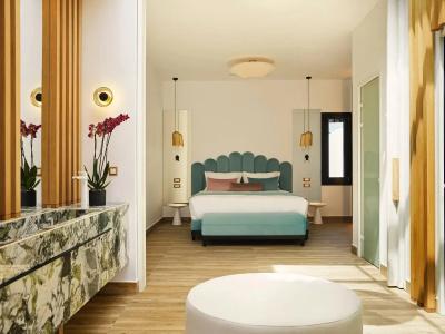 Cresanto Luxury Suites - 112