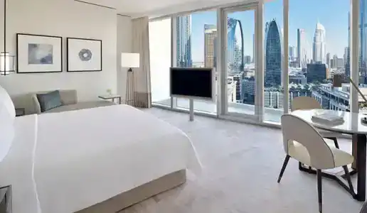 Address Sky View - 60