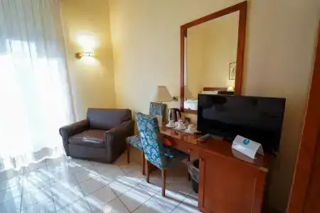 Adria - 4