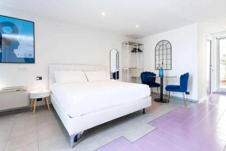 b&b Too Cute 2b Str8 - 114