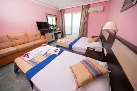 First Class - All Inclusive - 20