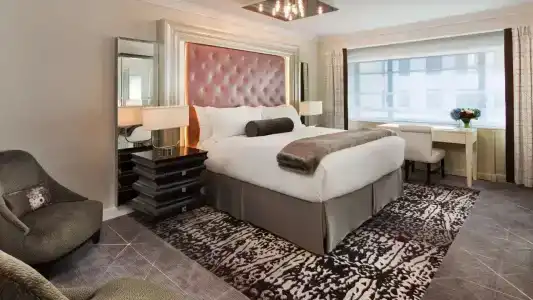 Loews Regency New York - 85