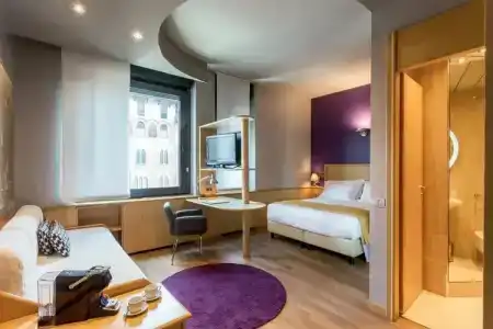 Best Western Plus Executive and Suites - 32