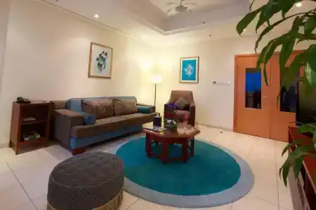 Tamani Marina & - 11