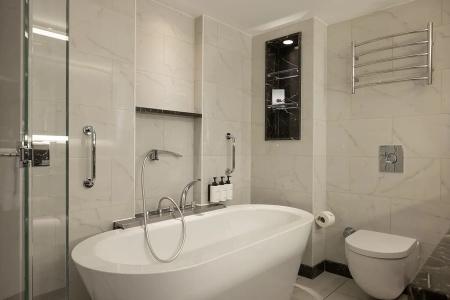 Conrad Istanbul Bosphorus - 25