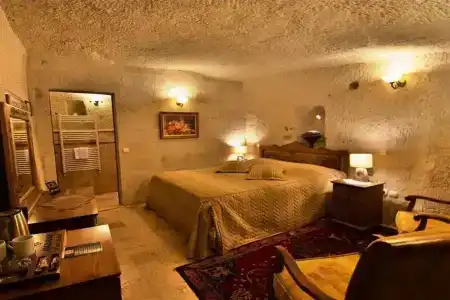 Harman Cave - 112