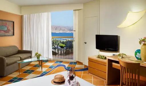 Dan Eilat - 53