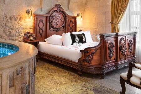 Elysion Cave Suites - 76