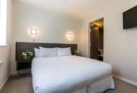 Hilton & Spa - 60