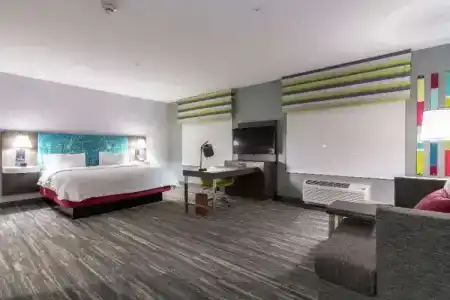 Hampton Inn & Suites Dallas East - 77