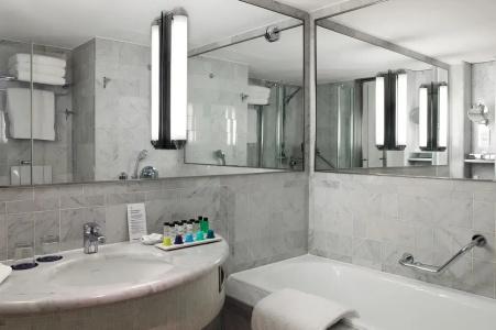 Sheraton Paris Roissy Airport - 66