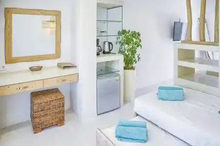 Alia Luxury Suites - 98
