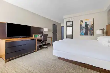 DoubleTree by Hilton - The Yarrow - 2