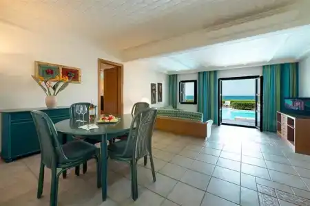 Aldemar Royal Mare - 71