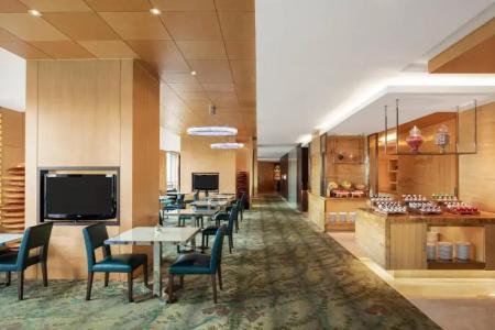 Courtyard by Marriott Shanghai Central - 19