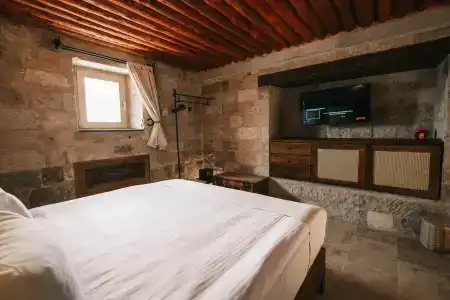 Millstone Cave Suites - 37