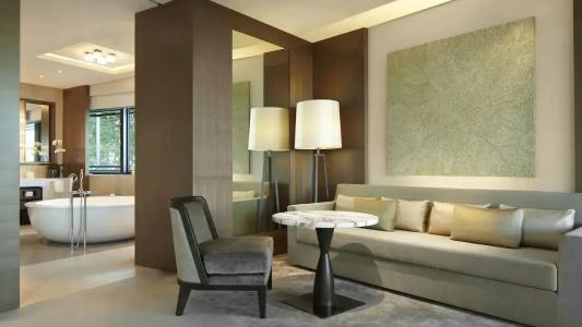 Park Hyatt - 68