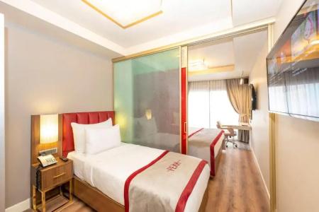Ramada by Wyndham Istanbul Pera - 113