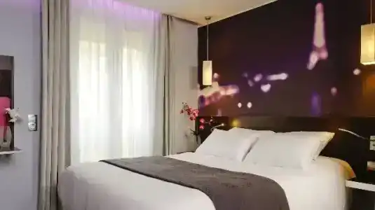 Hôtel Lumières Montmartre Paris - 30