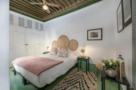 Riad Le j - 26