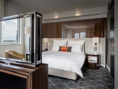 Swissotel - 91