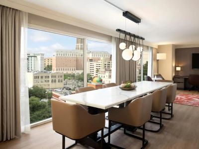 Hyatt Regency San Antonio Riverwalk - 55