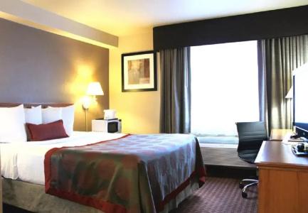 Ramada by Wyndham Portland - 24