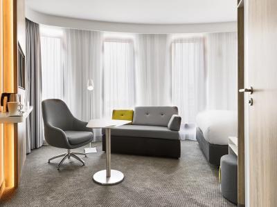 Holiday Inn Express - Warsaw - The Hub, An Ihg - 36