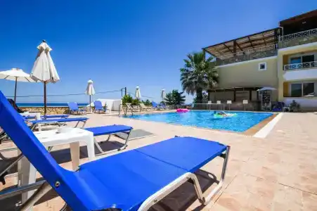 Nefeli Beach - living by the sea - 28