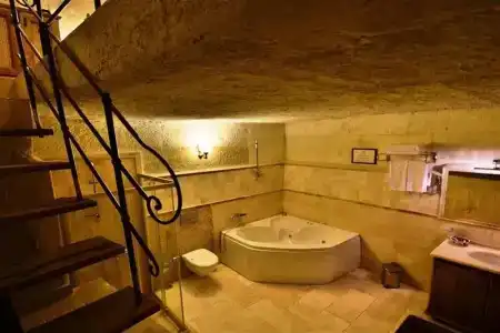 Harman Cave - 176