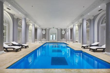 The Waldorf Hilton - 17