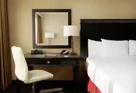 Doubletree by Hilton Los Angeles Downtown - 44
