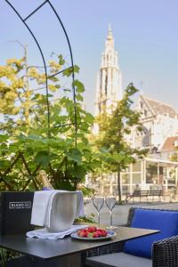 Hilton Antwerp Old Town - 20