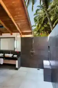 Meeru Island Resort & Spa - 34