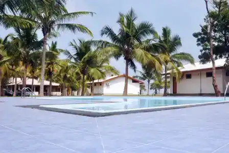 Pearl Oceanic Resort - Trincomalee - 8